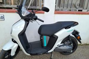SCOOTER ELETTRICO 50 CC