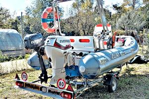 Gommone 4,5 m + 2 motori + carrello a norma