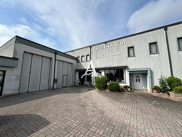 SHOWROOM - OFFICINA - MAGAZZINO E ABITAZIONE IN