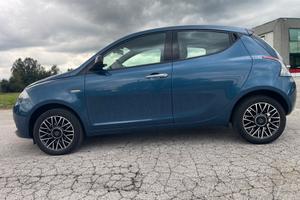 Lancia Ypsilon 1.0 FireFly 5 porte S&S Hybrid Plat