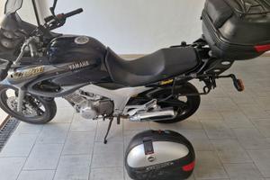 Moto Yamaha tdm 850