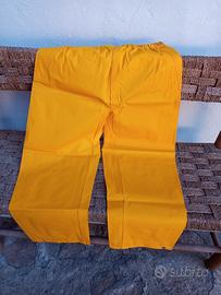 pantaloni impermeabili