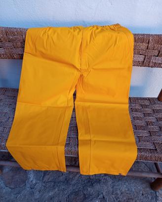 pantaloni impermeabili