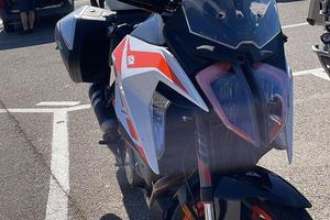 Ktm 1290 Superduke GT