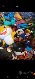 personaggi giochi 100 pezzi