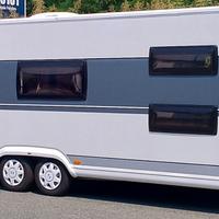 Hobby De Luxe Edition 650 KMFe