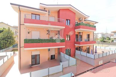 3 LOCALI A CAPPELLE SUL TAVO