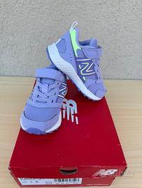 Scarpe new balance taglia 21