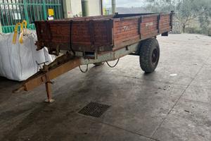 Rimorchio agricolo bicchi