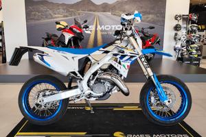 Tm EN 125