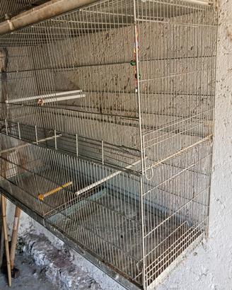 2 gabbie da 120x 60 sovrapposte