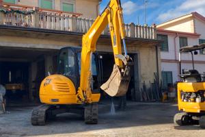 Mini escavatore jcb 8040