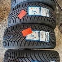 4 gomme nuove 215 45 17 toyo