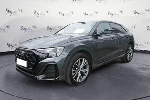 Audi Q8 50 TDI 210kW quattro tip. S Line Edit...