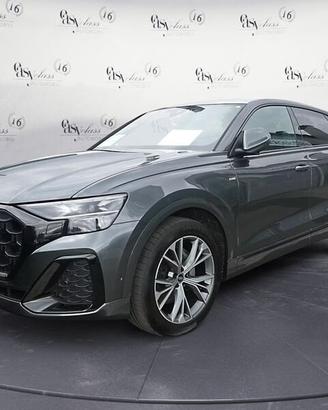Audi Q8 50 TDI 210kW quattro tip. S Line Edit...