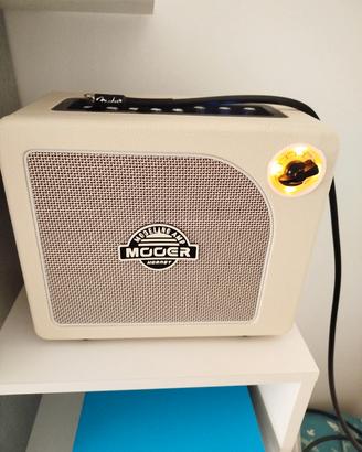 amplificatore chitarra mooer Hornet white 15w 