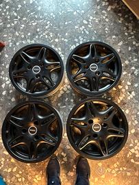 Cerchi in lega da 15” Smart 450