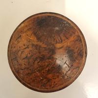 Piccola scatola in radica di tuja primi del '900