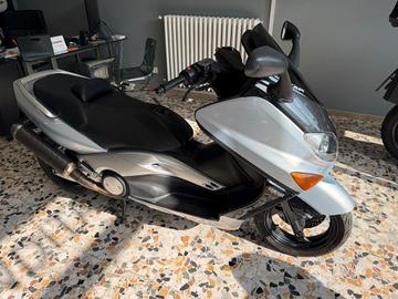 Yamaha T Max 500