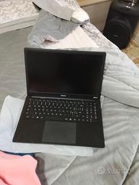 tablet computer e quattro telefoni tutti cambiare 