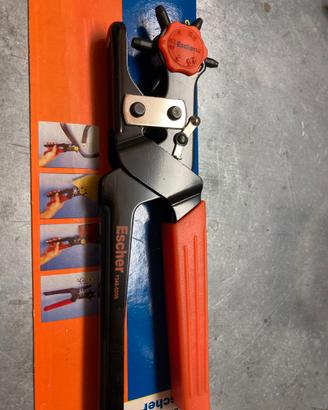 pinza fustellatrice per il cuoio