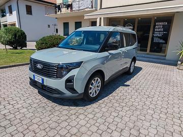Ford Tourneo Courier 1.0 EcoBoost Powershift Titan