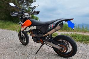ktm 690 smc