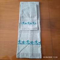 Asciugamani di spugna puro cotone ricamati