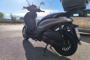 PIAGGIO BEVERLY 300