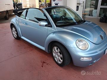 VOLKSWAGEN New Beetle - 2005