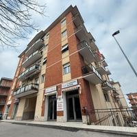 Tanti mq in zona santa croce