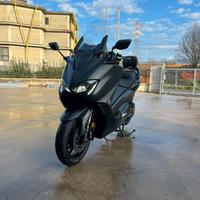 Yamaha T Max 560 - 2021