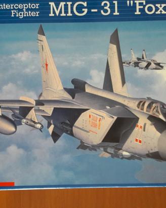 MIG-31 FOXHOUND SCALA 1/72 REVELL
