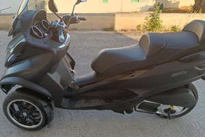 Piaggio MP3 Sport