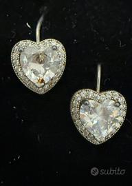 Orecchini in argento e zirconi