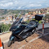 Yamaha T Max 560 - 2023