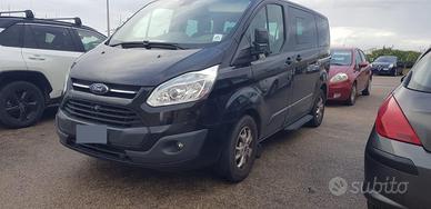 Ford Tourneo Custom trasporto disabili