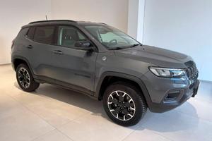 Jeep Compass 1.3 turbo t4 phev Trailhawk 4xe auto