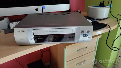 videoregistratore VHS Daewoo 