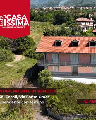 Villa indipendente di ampia metratura con terreno