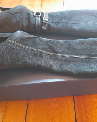 Stivali neri pelle scamosciata