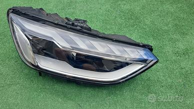 AUDI A4 B9 8W0 Restyling FULL LED Faro Fanale Dest