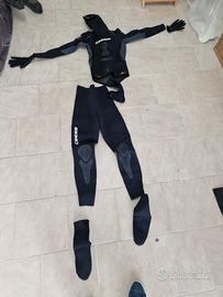 Attrezzatura completa per pesca subacquea