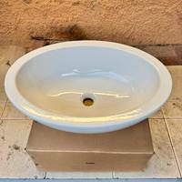 Lavandino da appoggio ovale in ceramica 60x43x17