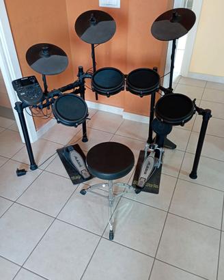 Batteria elettronica Alesis Nitro Mesh Kit comp.