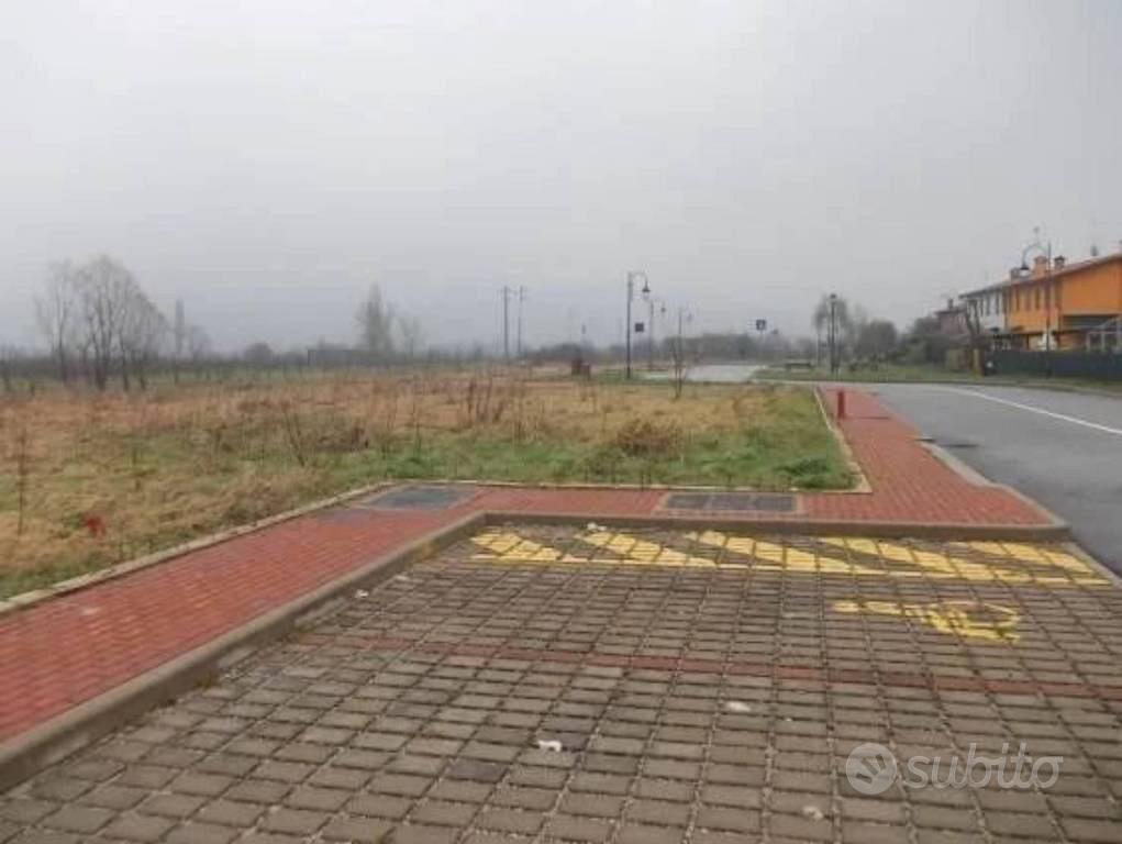 Immobile in asta di 4611 m² a Galzignano Terme - Vista 3