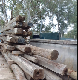 Travi di castagno diametro da 200 a 250 da 2 a 6ml