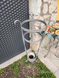 portaombrelli in ferro battuto