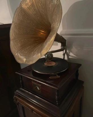 Grammofono d’epoca