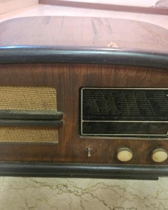 Radio anni 40 Sulla